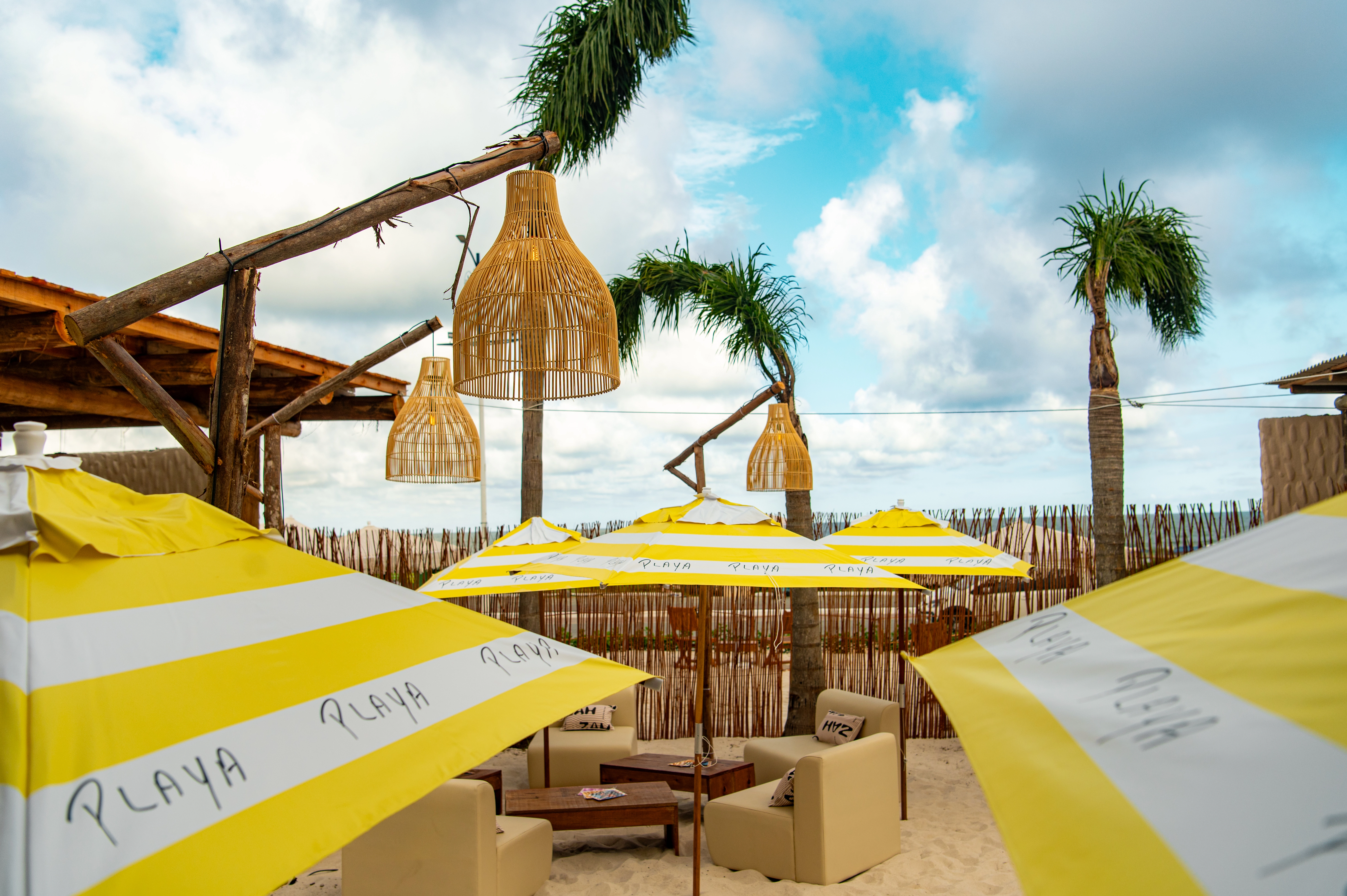 Ambiente noturno do Playa Beach Club